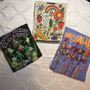 Teen Hearts Tshirts Unisex Size Large Set of 3 Short Sleeve Graphic Tees